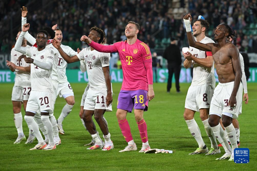 达万庆祝足协杯夺冠：我无比开心能实现这个将永存于心的梦想（达万庆贺足协杯夺冠：圆了铭记于心的梦想，我欣喜万分）