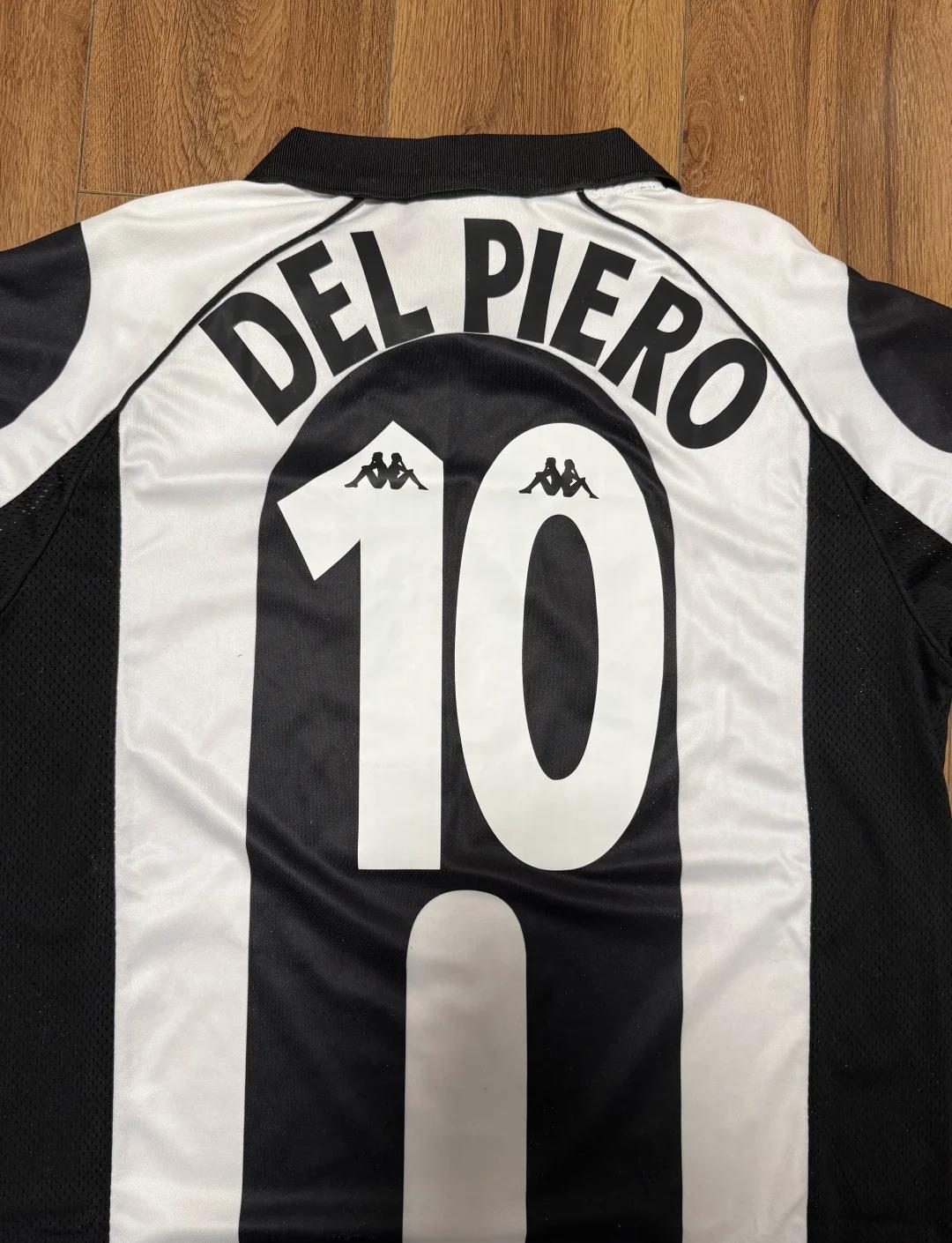 记者：阿森纳已告知水晶宫他们无意激活埃泽的解约金条款