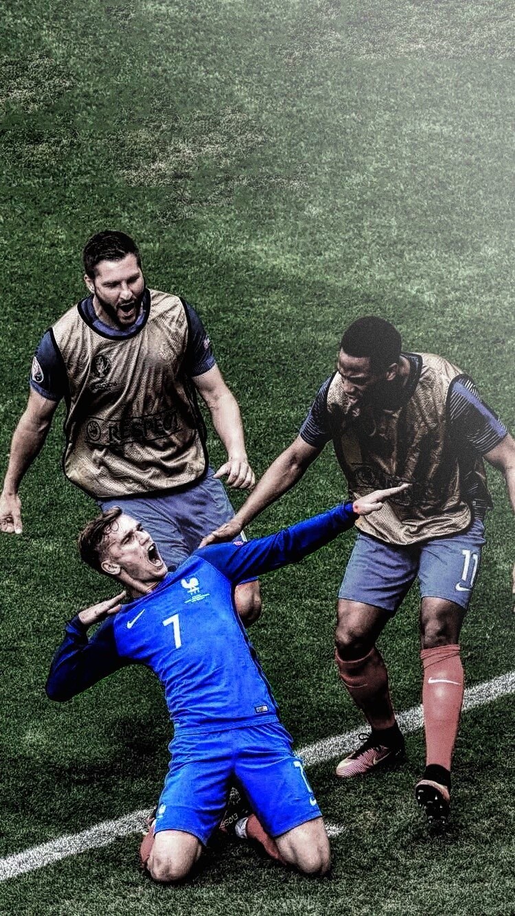 德拉富恩特：西班牙有很多优秀的门将，现在无法预料会征召谁（德拉富恩特：西班牙门将人才济济，谁会入选尚难预料）