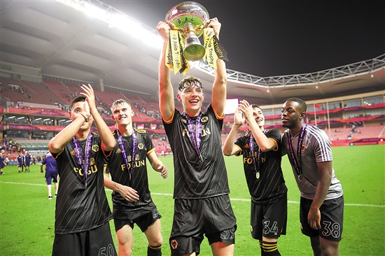 伊萨克：受伤总是令人沮丧的，现在回来了我感到很乐观