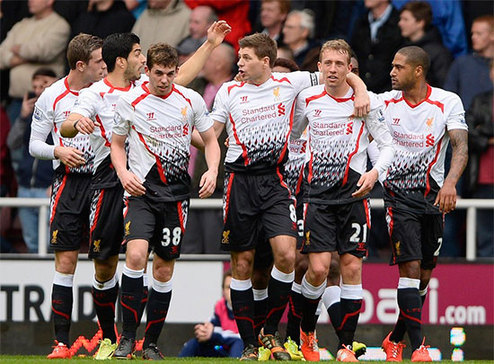 篮球湖人队内矛盾传闻升温，主帅紧急澄清