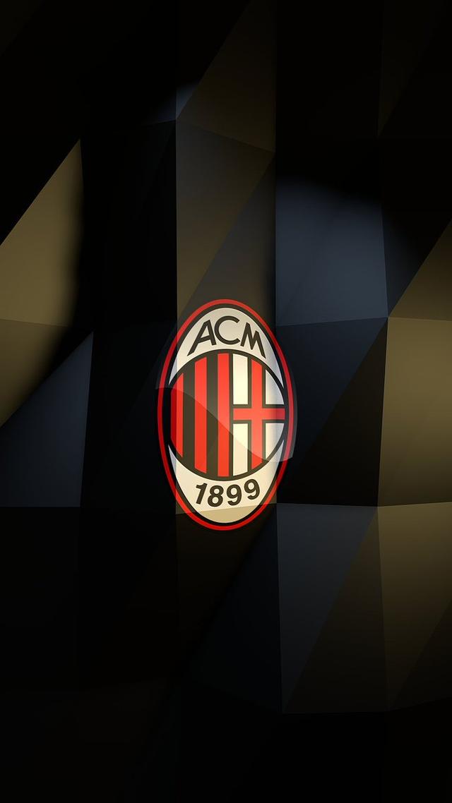 布朗赛季前21场三次砍下40+，伯德之后队史第二人