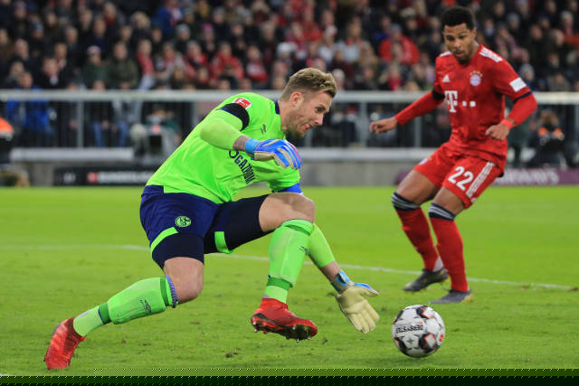 东契奇飞抵费城加入湖人！周一复出战76人 詹姆斯状态升级也有望回归