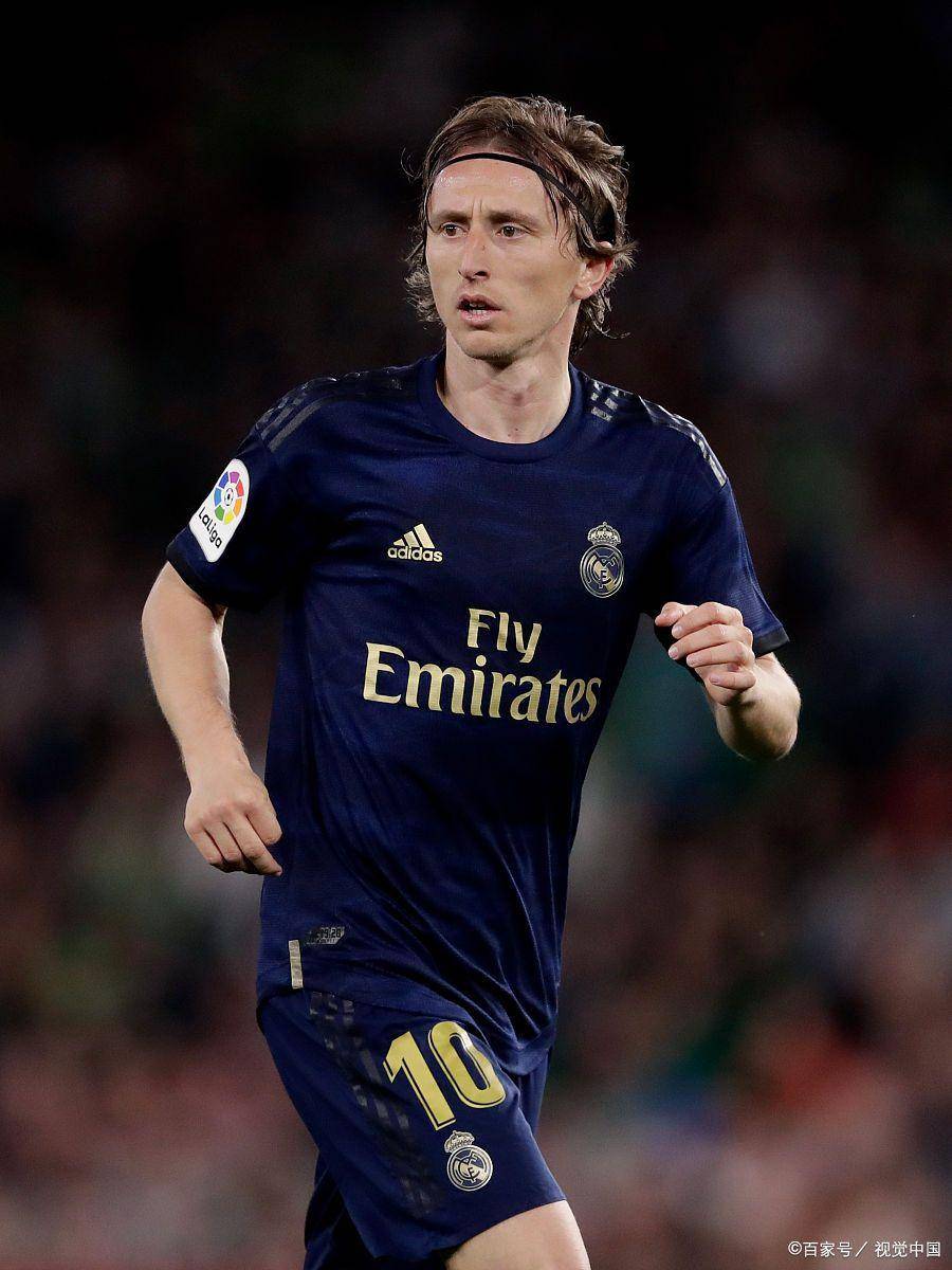 永远的黑豹，葡萄牙队正式发布致敬传奇尤西比奥的特别款球衣