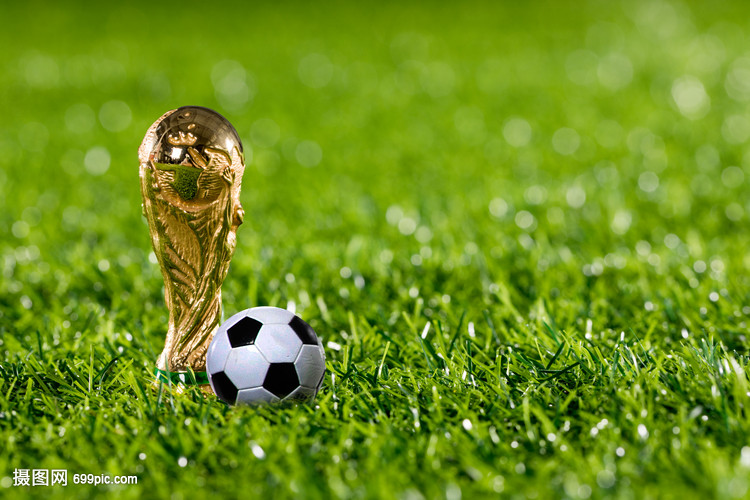 穆里尼奥迎来两场关键战，狂人依然骄傲，本赛季大有希望夺冠