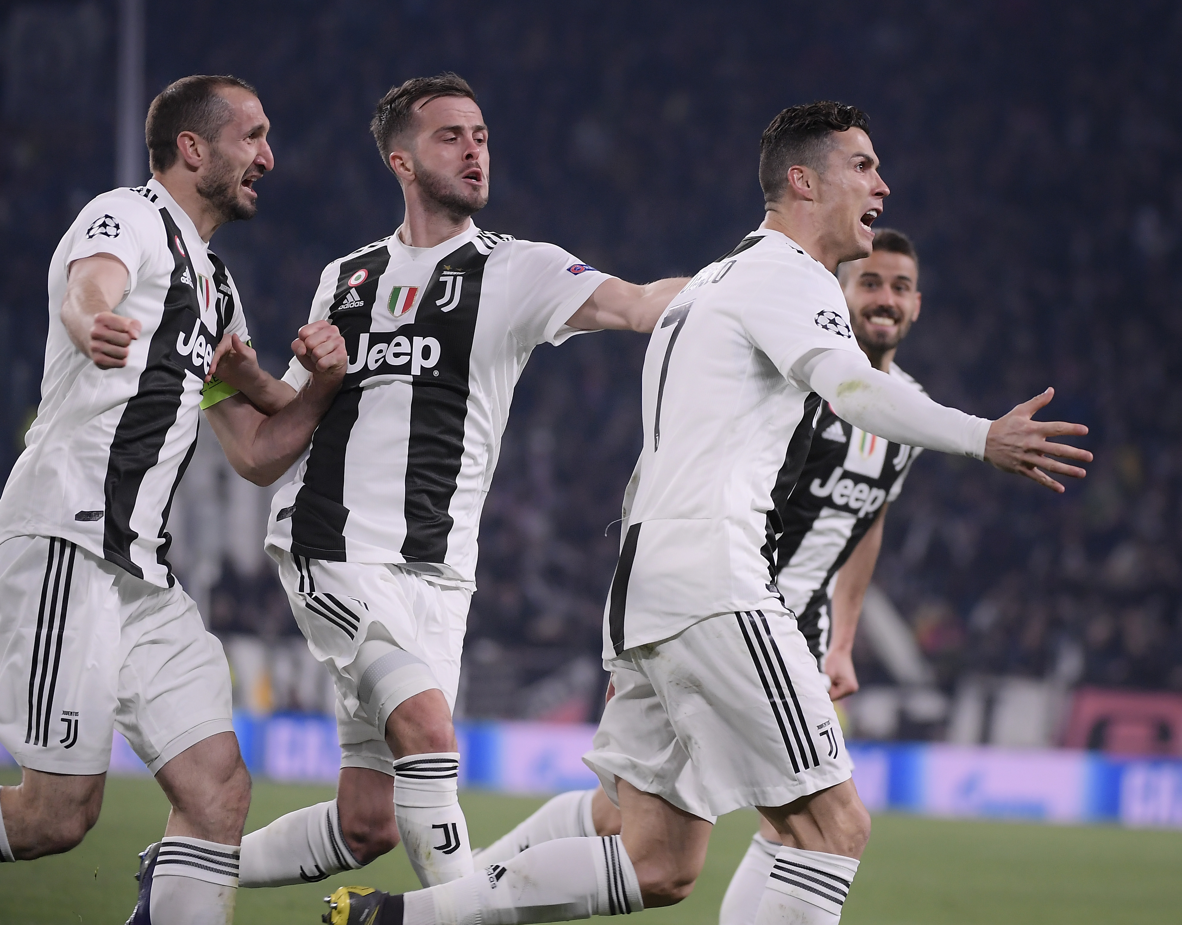 传闻：阿森纳持续关注雷恩中卫雅凯，计划未来求购