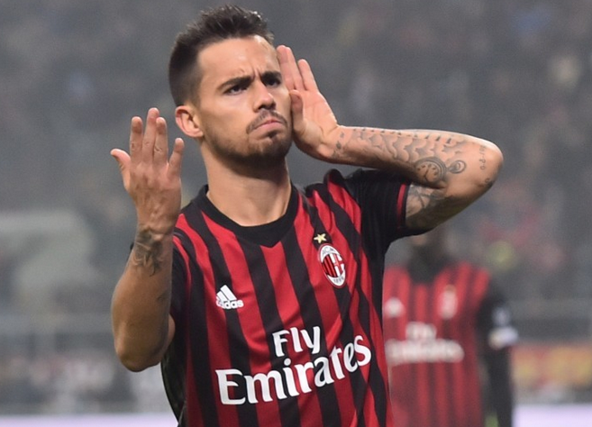 NBA勇士与篮网展开季后赛激烈对决