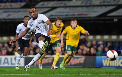 苏州地区球迷近距离感受了足协杯的特色（苏州球迷零距离体验足协杯独特魅力）