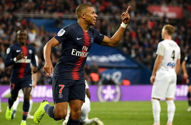 足球是朋友、梦想与人生的瞬间🔴⚫️⚽️